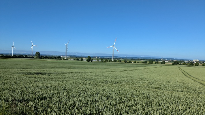 PXL_20250530_055101013